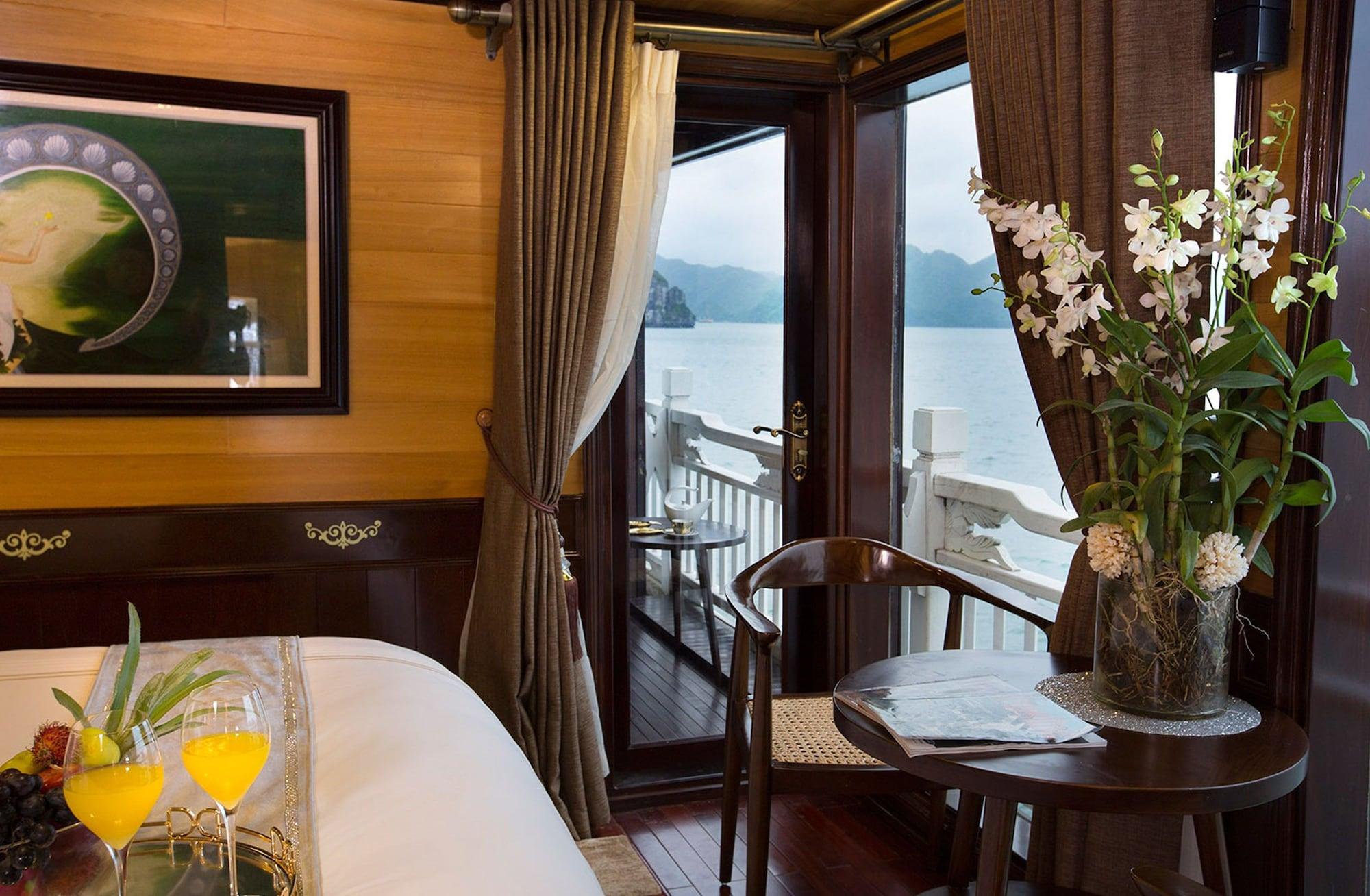 Aphrodite Cruise Hạ Long Exterior foto